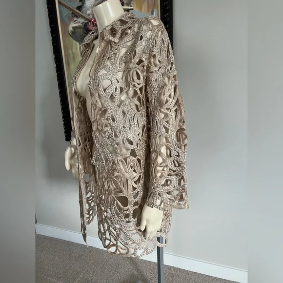 RANI ARABELLA Gold Lace Topper Jacket - Picture 9 of 15